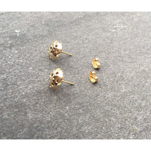 Load image into Gallery viewer, Luna Earrings // Gold
