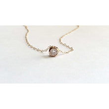 Load image into Gallery viewer, Solitaire Necklace